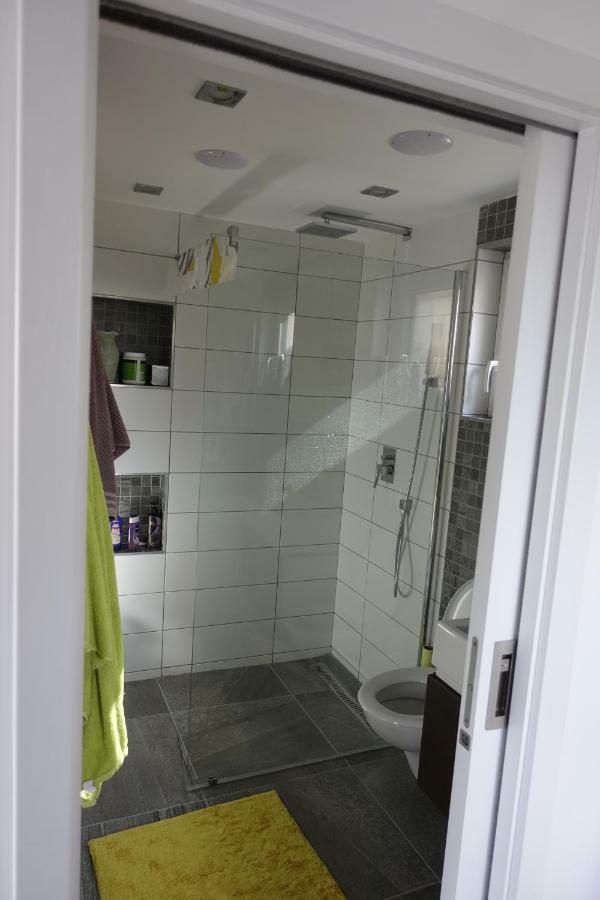 Tiny House With Private Pool Appartement Janosikova Buitenkant foto