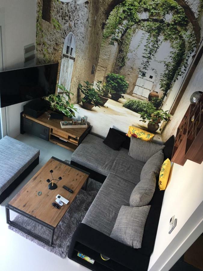Tiny House With Private Pool Appartement Janosikova Buitenkant foto